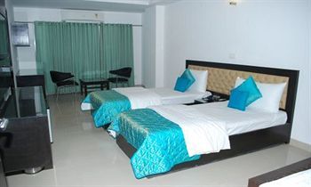 Dwarka Palace Samalkha Esterno foto