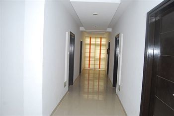 Dwarka Palace Samalkha Esterno foto
